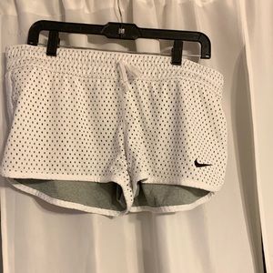 Never worn Reversible Nike shorts